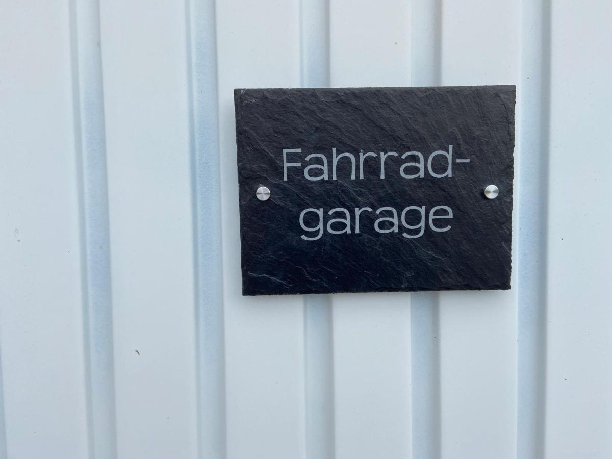 Gelbes Haus Seenland Ferienwohnungen Xl Elsterheide 외부 사진