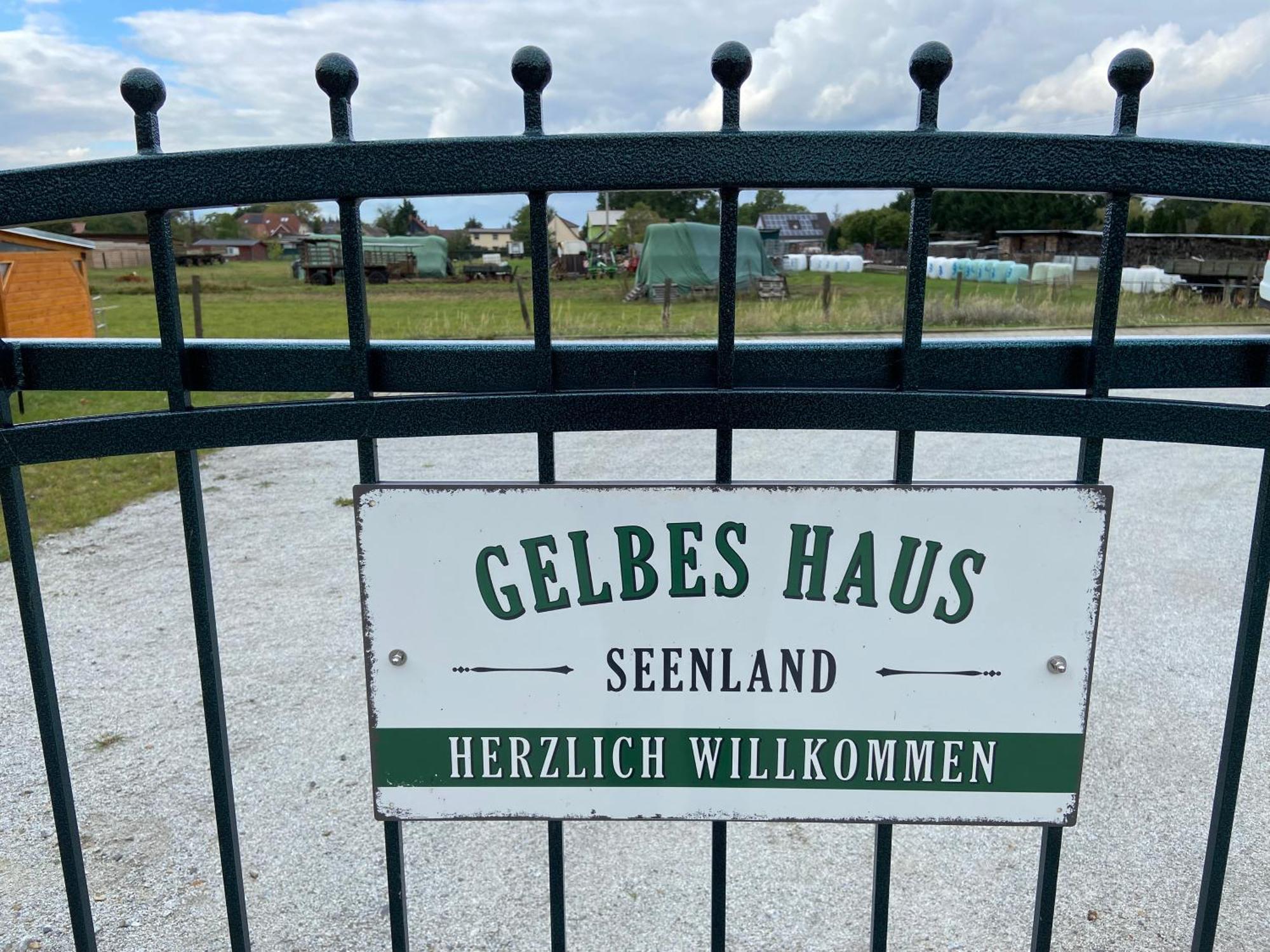 Gelbes Haus Seenland Ferienwohnungen Xl Elsterheide 외부 사진