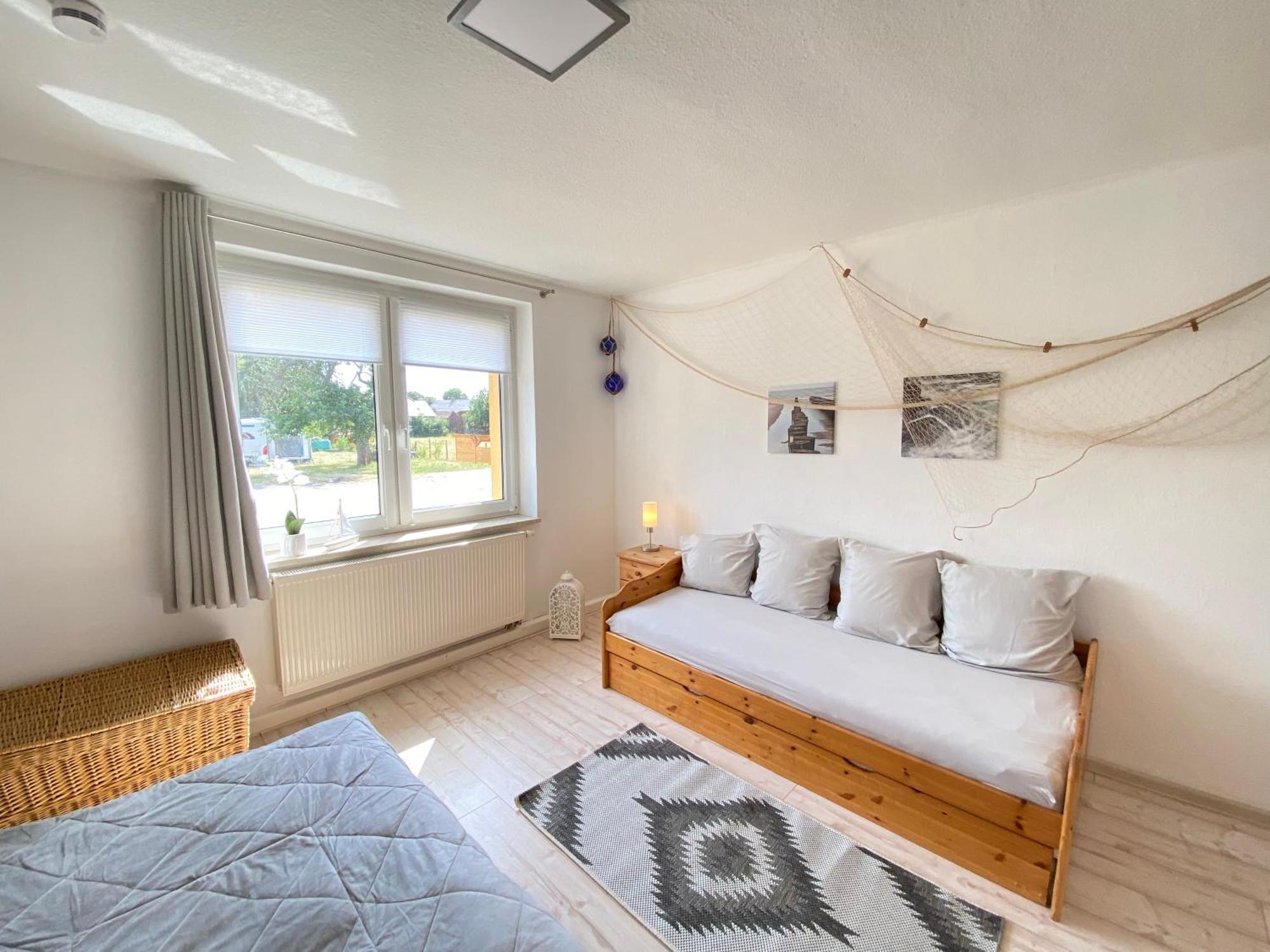 Gelbes Haus Seenland Ferienwohnungen Xl Elsterheide 외부 사진